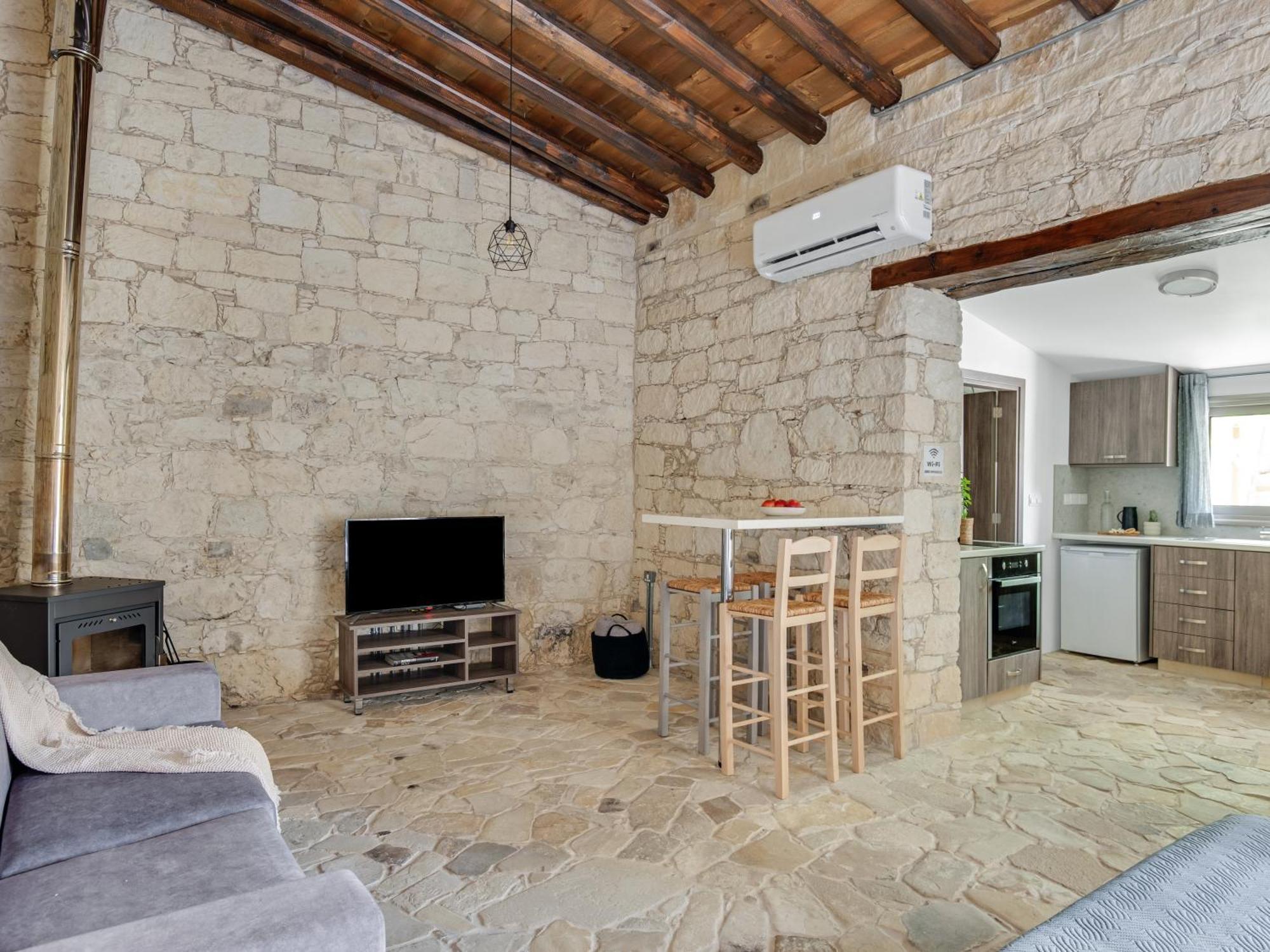Sanders Andre Marie Apartment Vasa Kilaniou Exterior foto