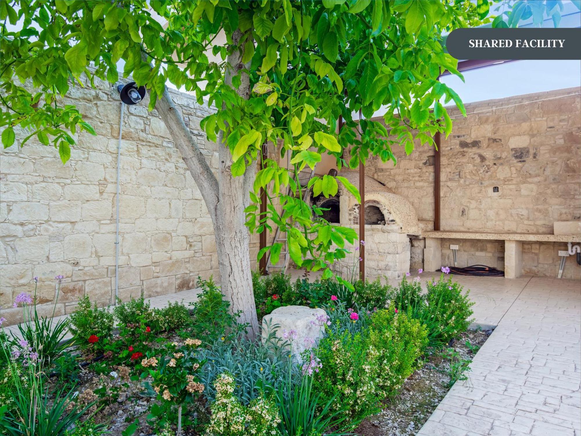 Sanders Andre Marie Apartment Vasa Kilaniou Exterior foto